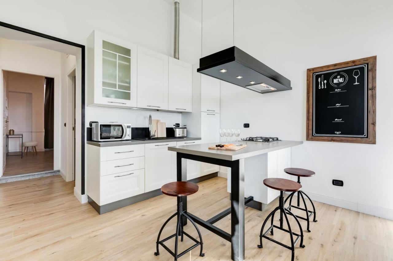 Bmga L Glam Industrial 3-Bed Apartment In Termini Rome Exterior photo