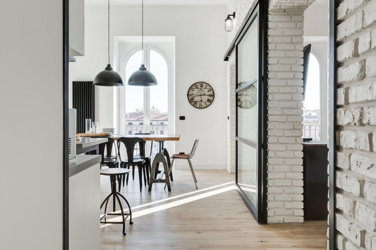 Bmga L Glam Industrial 3-Bed Apartment In Termini Rome Exterior photo