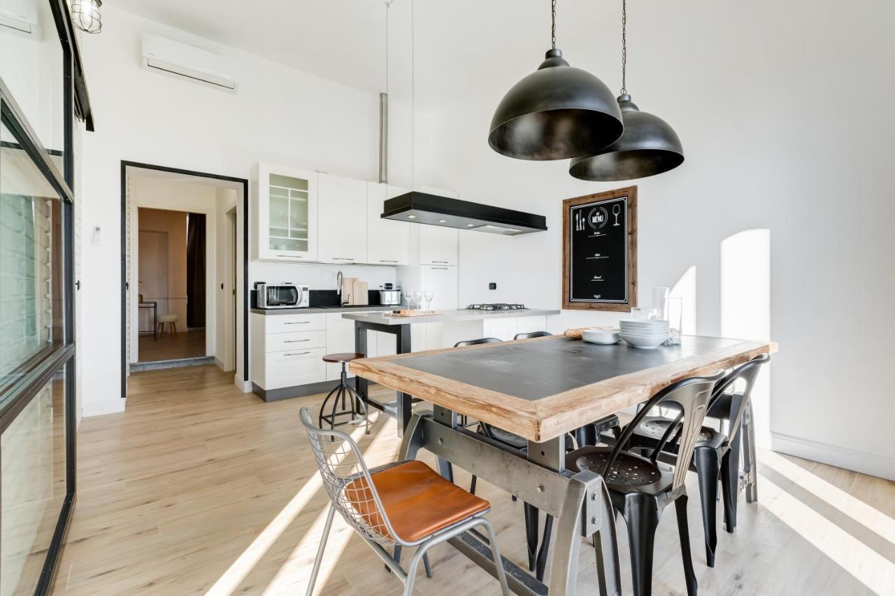 Bmga L Glam Industrial 3-Bed Apartment In Termini Rome Exterior photo