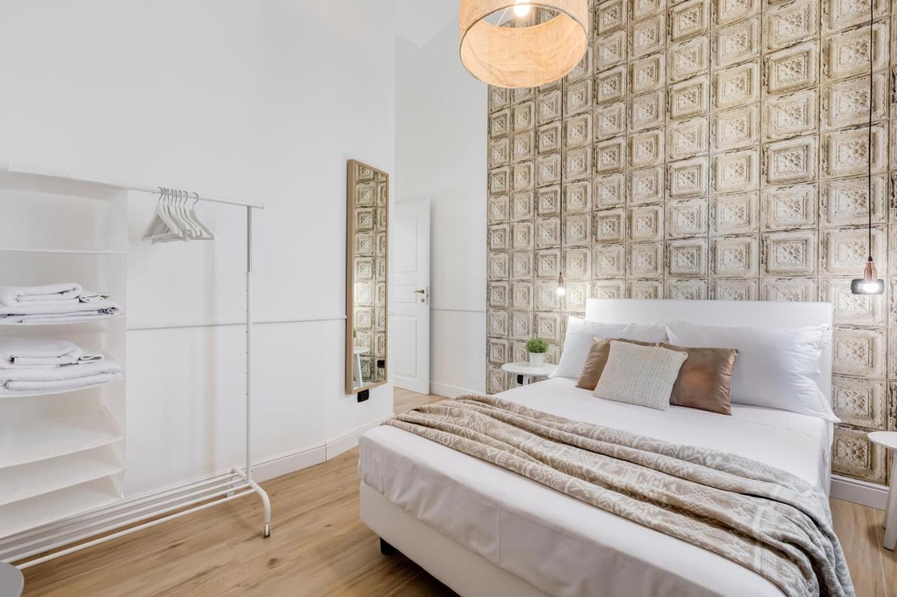 Bmga L Glam Industrial 3-Bed Apartment In Termini Rome Exterior photo