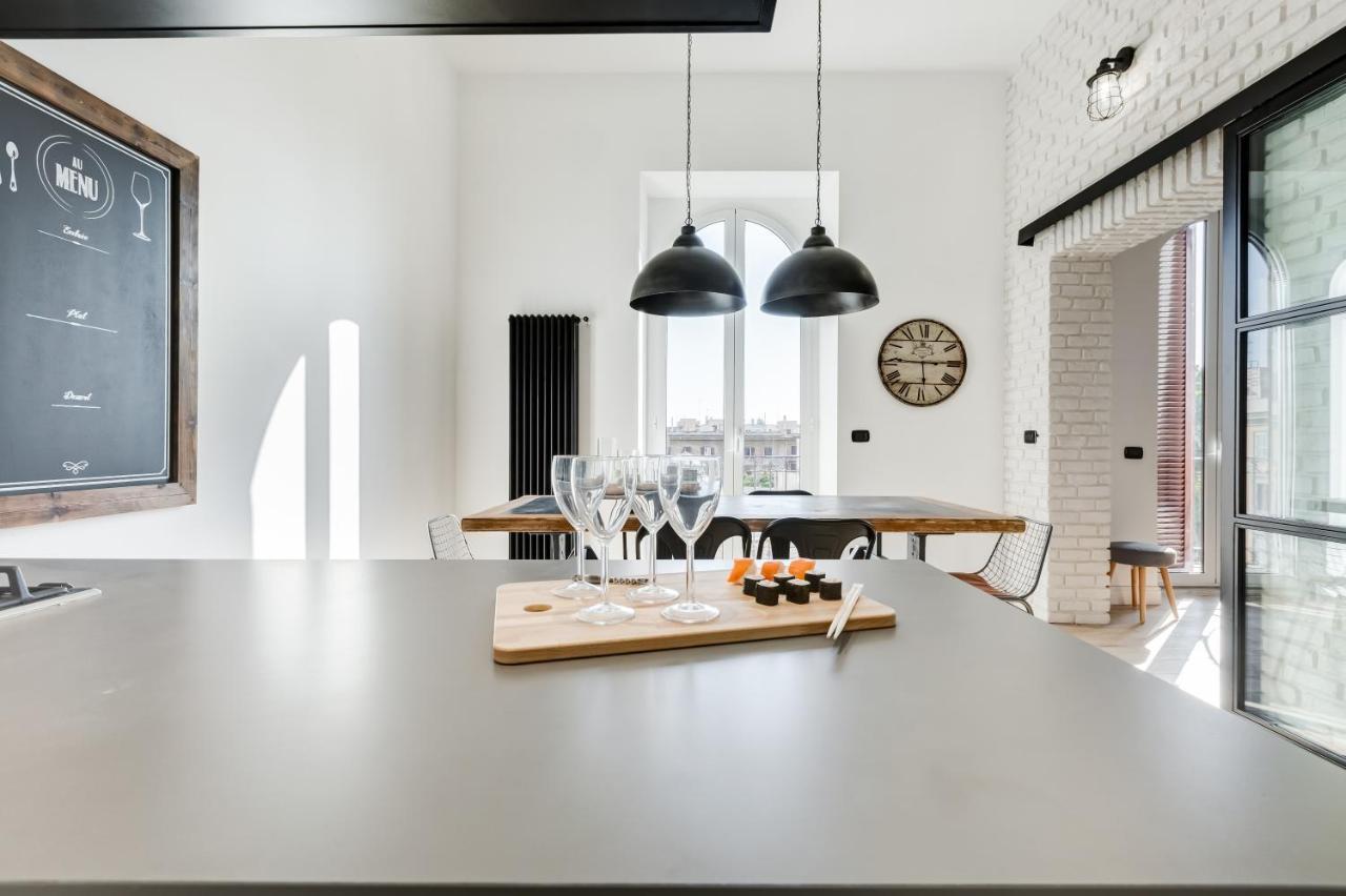 Bmga L Glam Industrial 3-Bed Apartment In Termini Rome Exterior photo