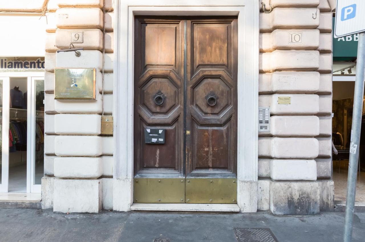 Bmga L Glam Industrial 3-Bed Apartment In Termini Rome Exterior photo