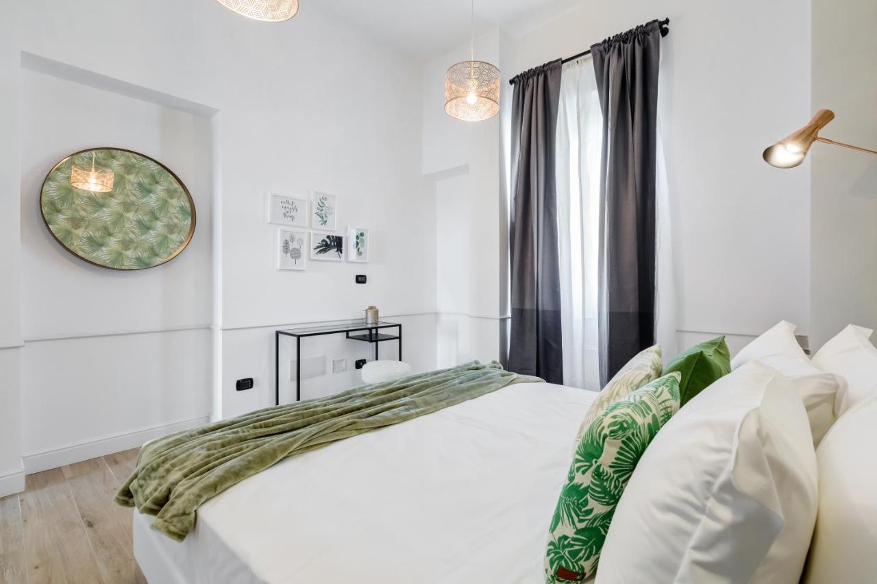 Bmga L Glam Industrial 3-Bed Apartment In Termini Rome Exterior photo