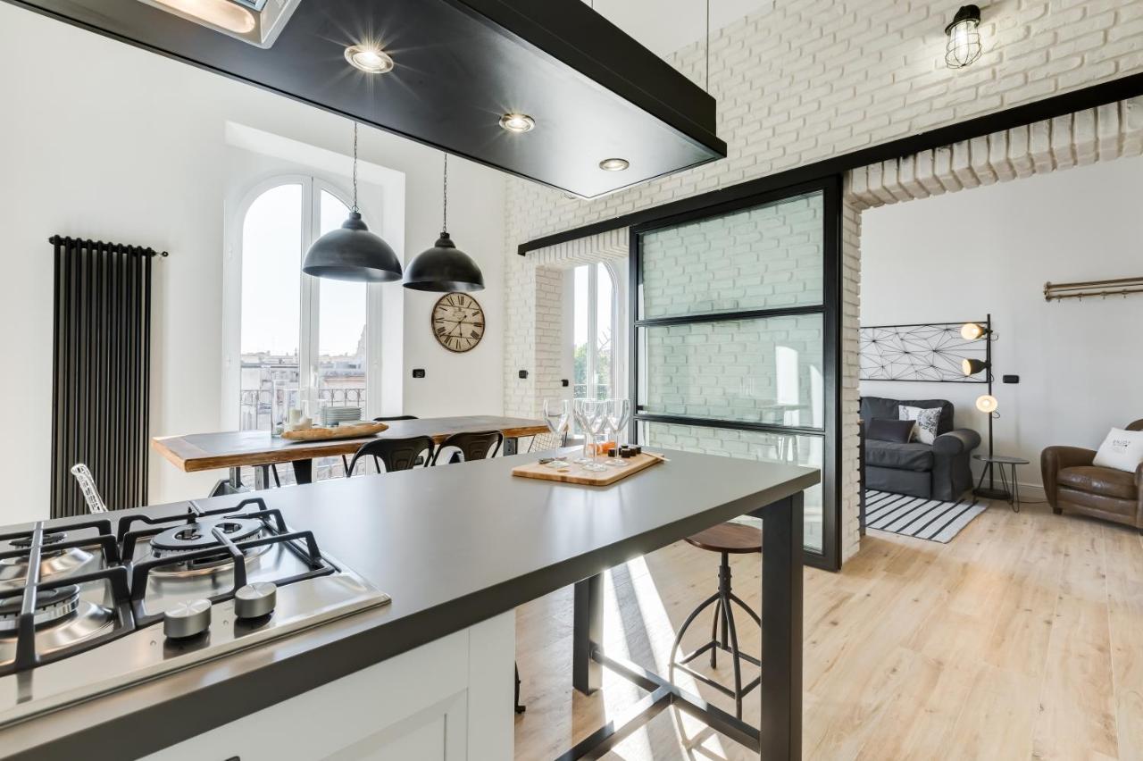 Bmga L Glam Industrial 3-Bed Apartment In Termini Rome Exterior photo